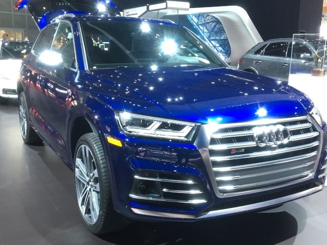 随着休旅车潮崛起，Audi Q5休旅车占据长年居销售量第一的Audi A4地位。（记者谢雨珊／摄影）